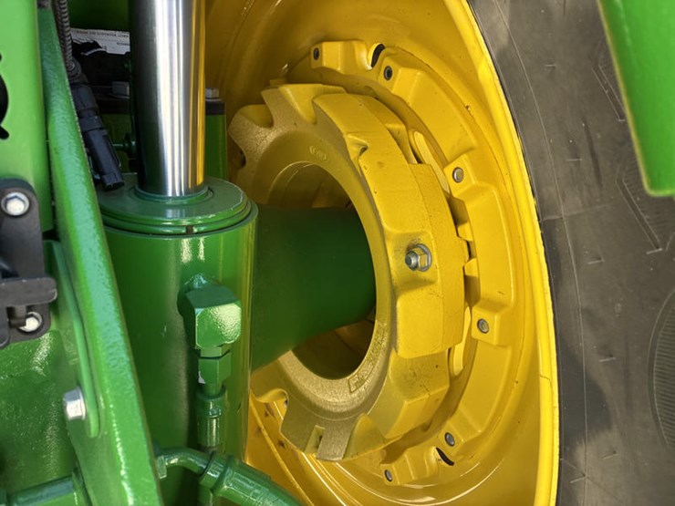 john-deere-8r-340-image-65