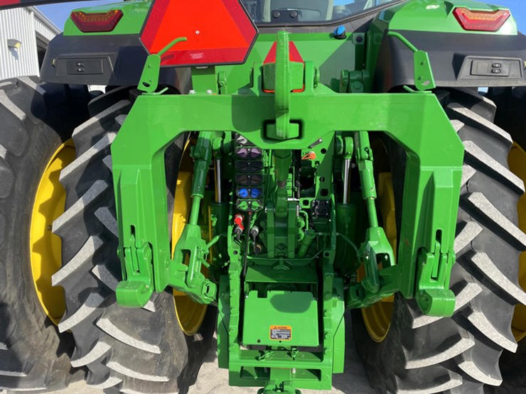 john-deere-8r-370-image-27