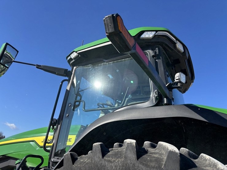 2022-john-deere-8r-280-image-31