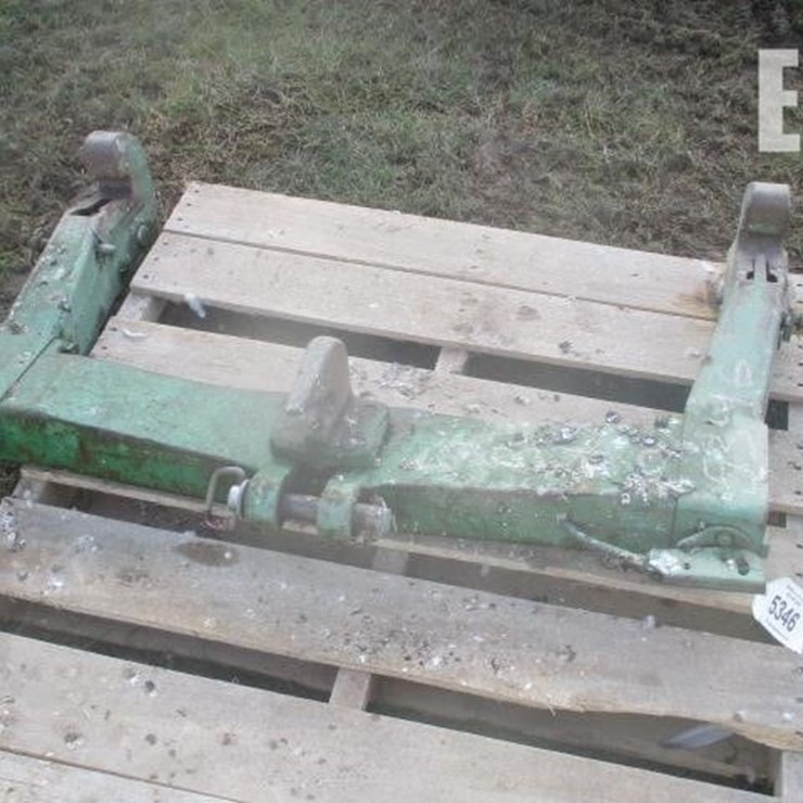 JD CAT 3 QUICK HITCH JD CAT 3 QUICK HITCH