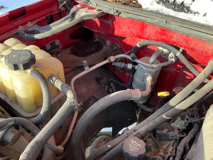 2005-chevrolet-k2500-image-46