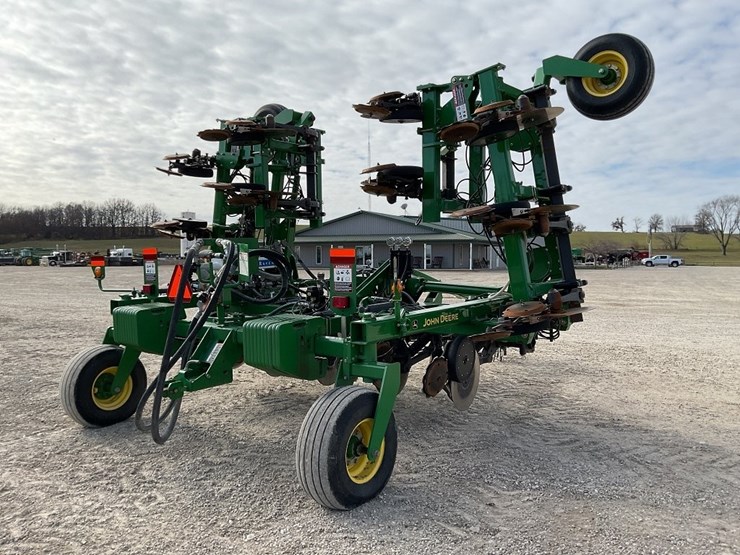 john-deere-2510h-image-5