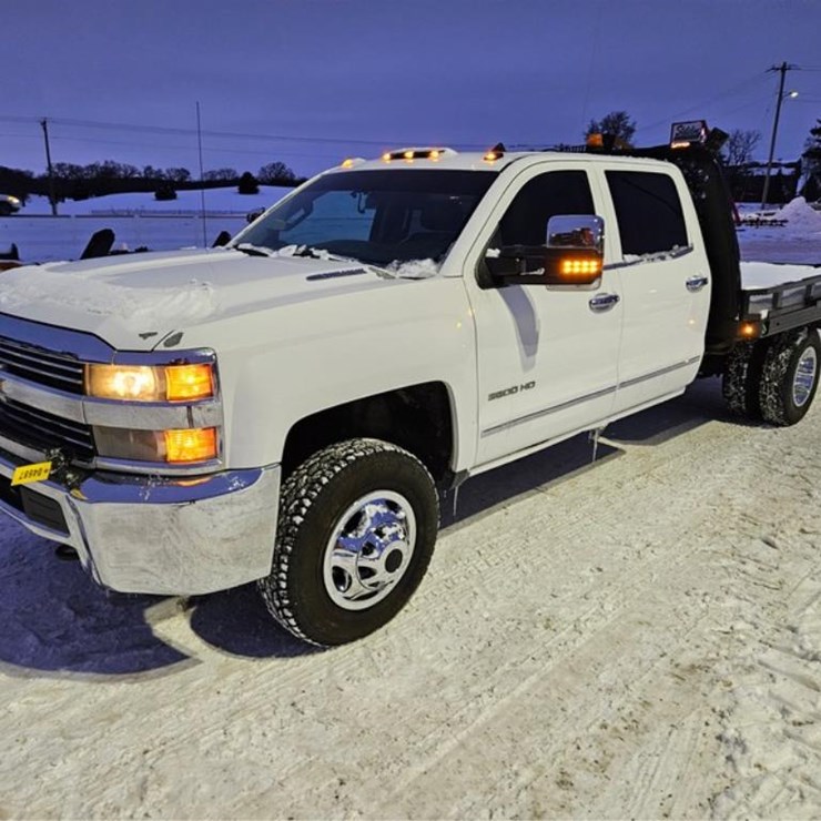 2016 CHEVROLET 3500HD