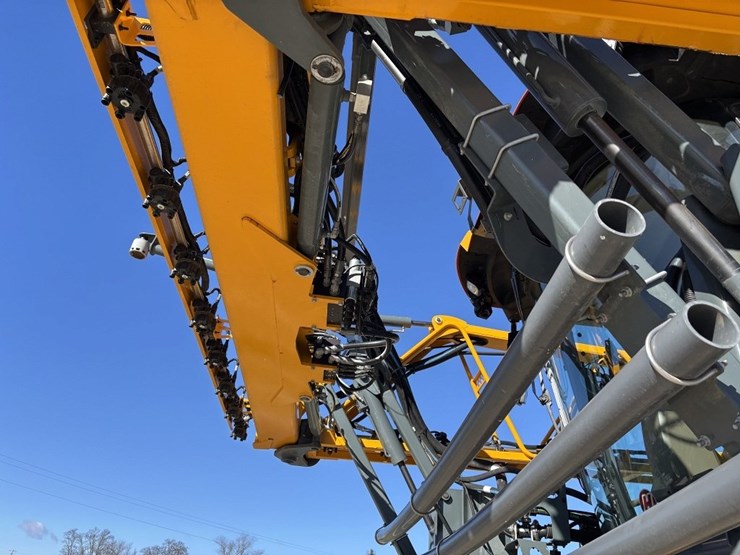 hagie-sts12-image-42