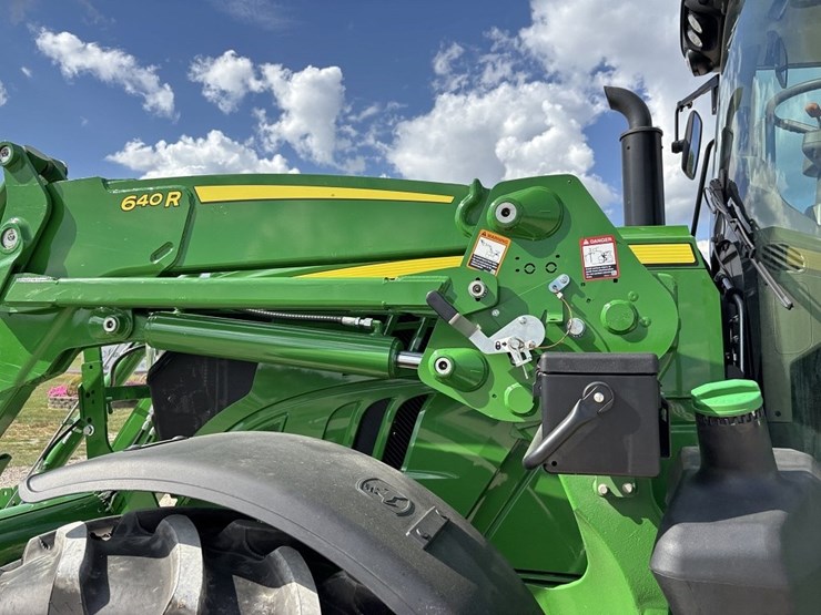 john-deere-6140m-image-36