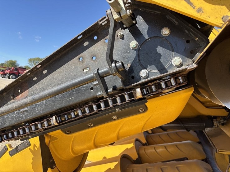 2014-new-holland-9800f-12r30"-corn-head-image-33