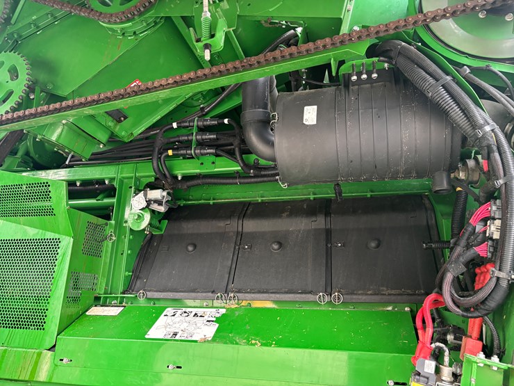 #1560-•-2018-john-deere-s780-image-17