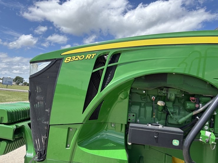 john-deere-8320rt-image-26