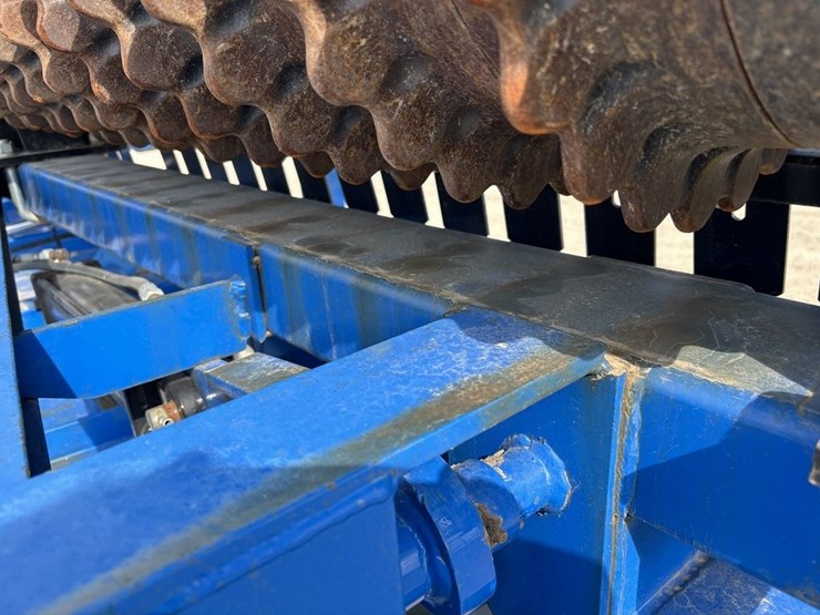 2011-landoll-3130-31-image-22