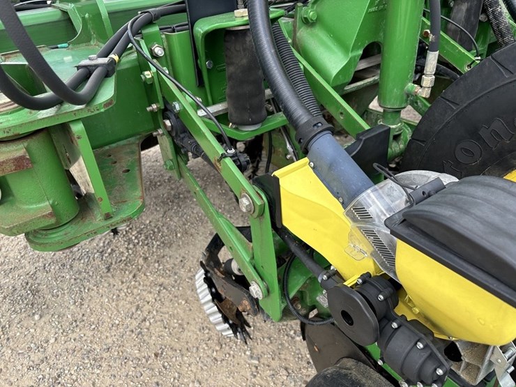 john-deere-1770nt-image-72