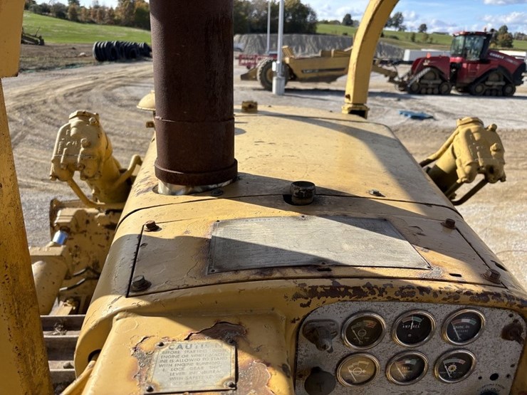 caterpillar-d7-image-45