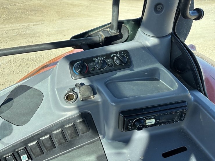 kubota-m135gx-image-48