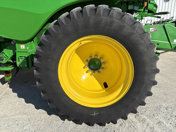 john-deere-s670-image-33