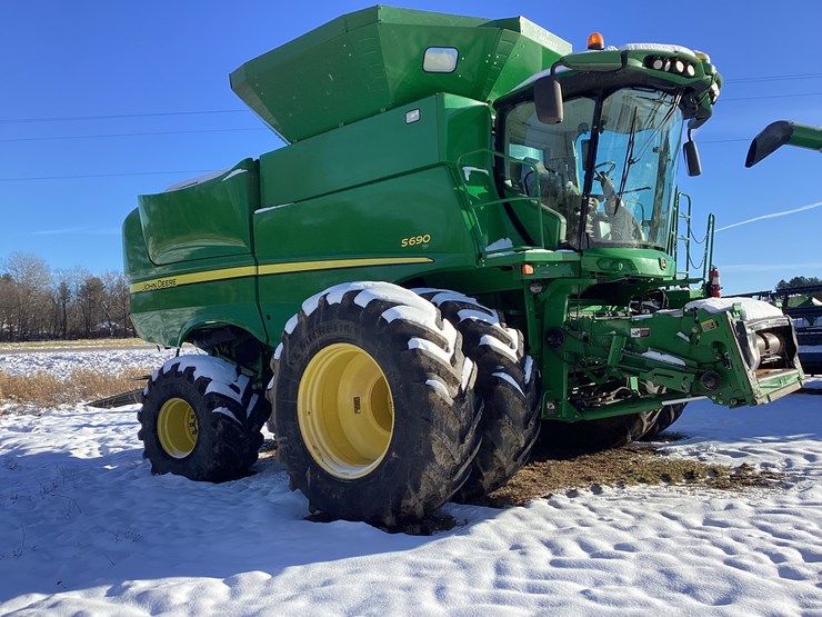 john-deere-s690-image-10