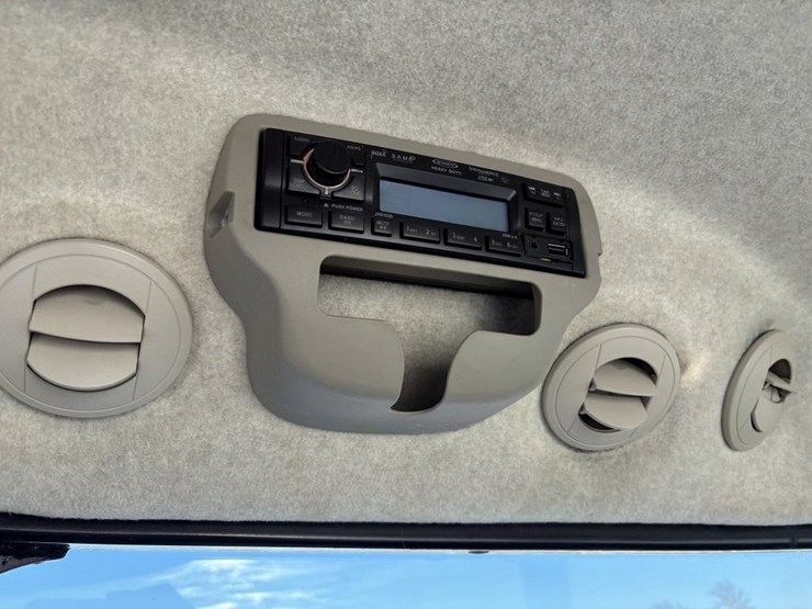 john-deere-4066r-image-45