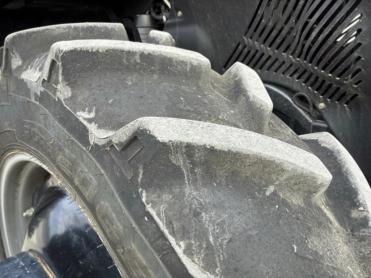 case-ih-magnum-315-image-47