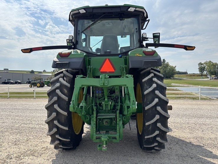 john-deere-8r-250-image-4