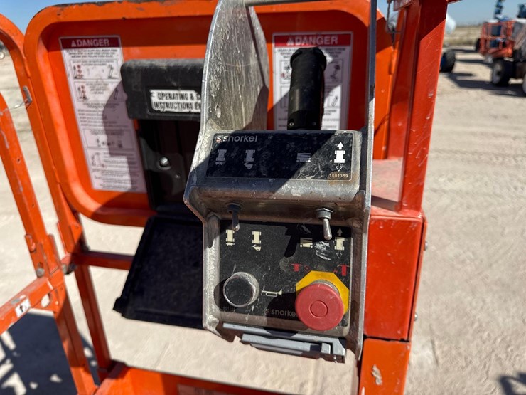 snorkel-s3226e-image-6