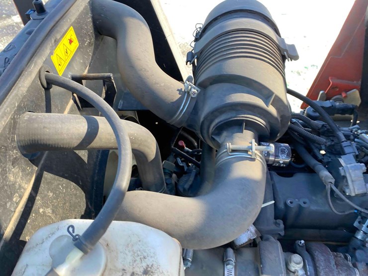 2016-kubota-f3990-image-22