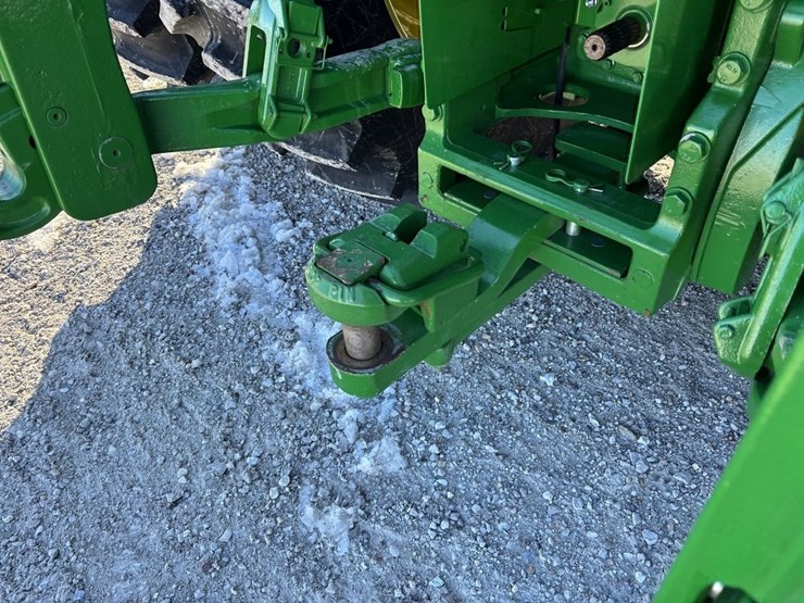 john-deere-8r-410-image-23