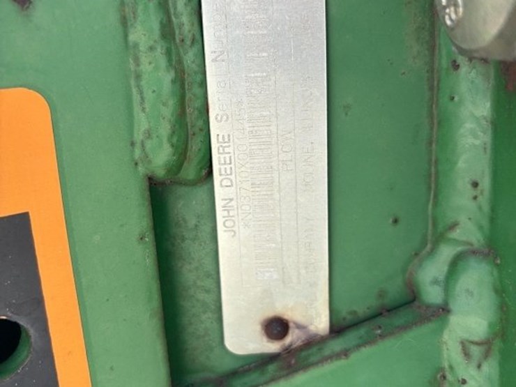 john-deere-3710-image-34