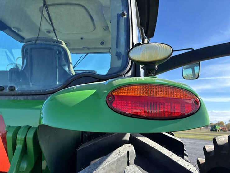 john-deere-8295r-image-24