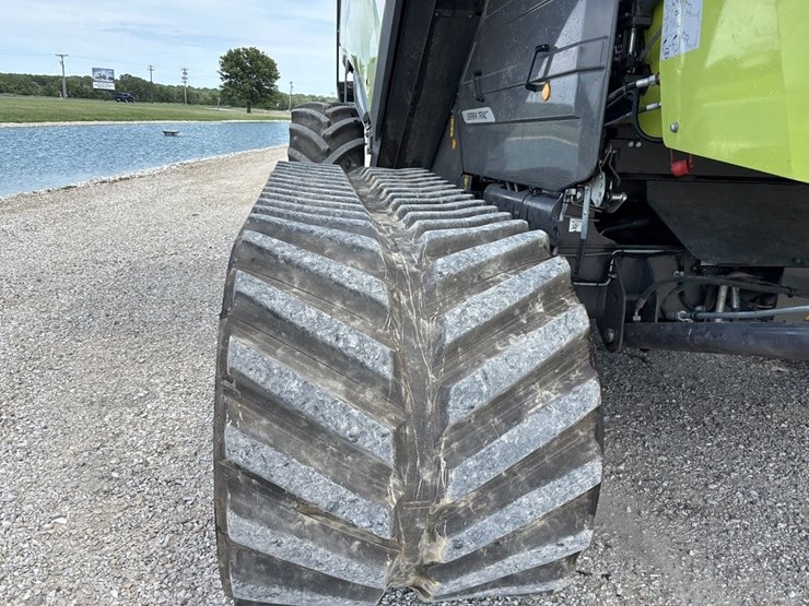 claas-lexion-8600tt-image-14