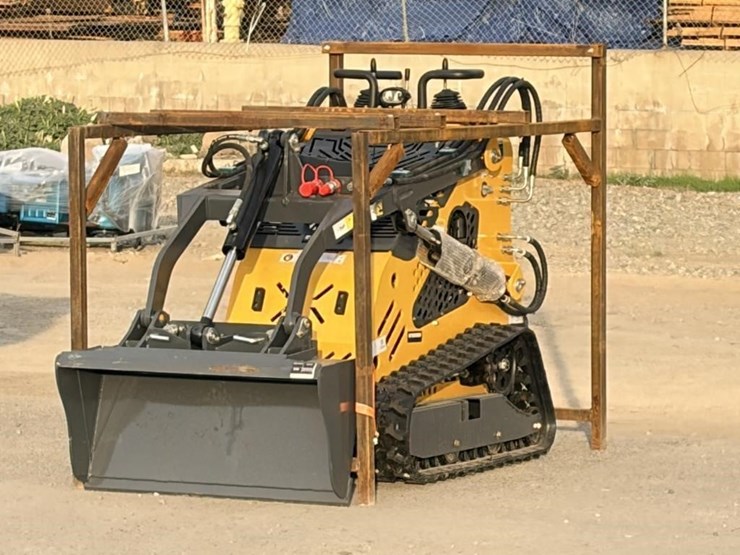 2025-sd-lanch-sdll60-skid-steer-loader-image-1