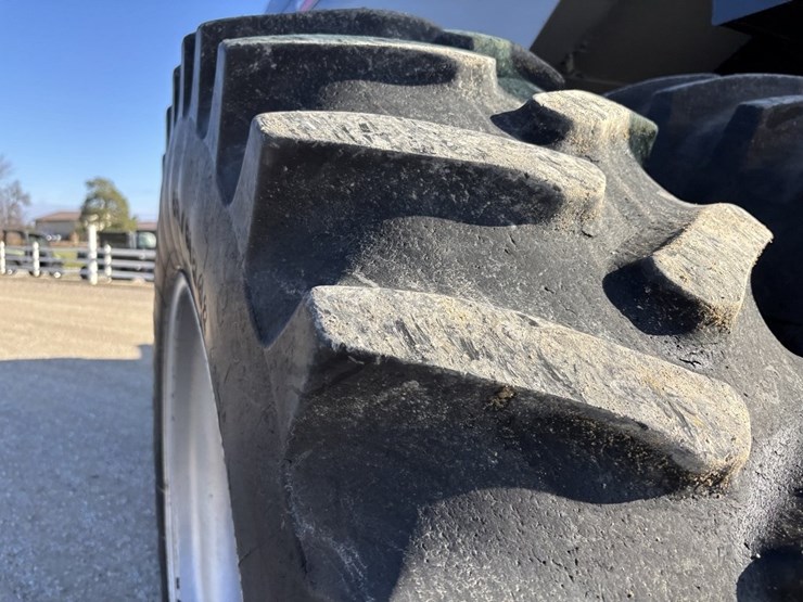 gleaner-r75-image-14