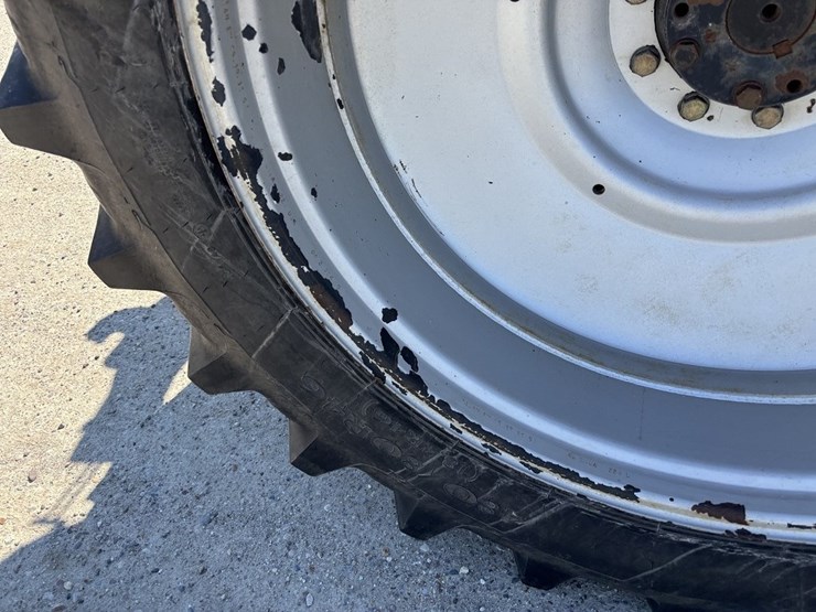 case-ih-magnum-210-cvt-image-18