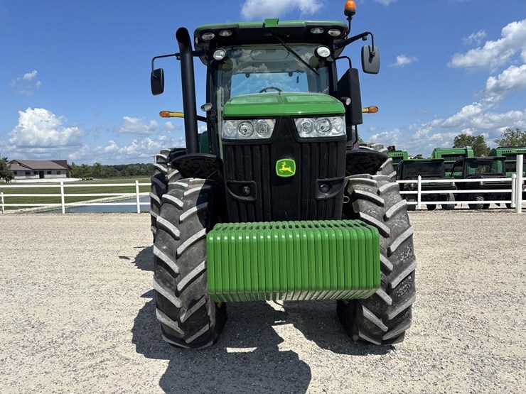 john-deere-7215r-image-8