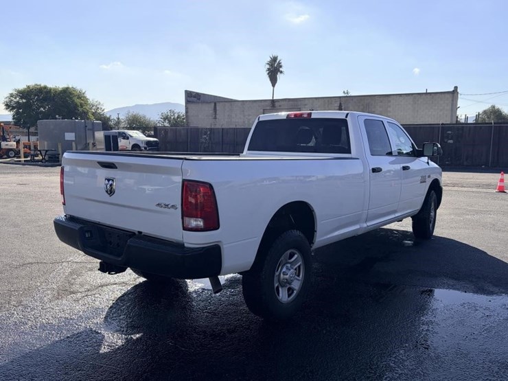 dodge-ram-2500-image-3