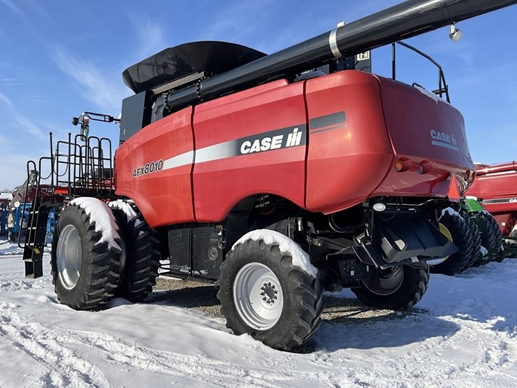 case-ih-8010-image-7