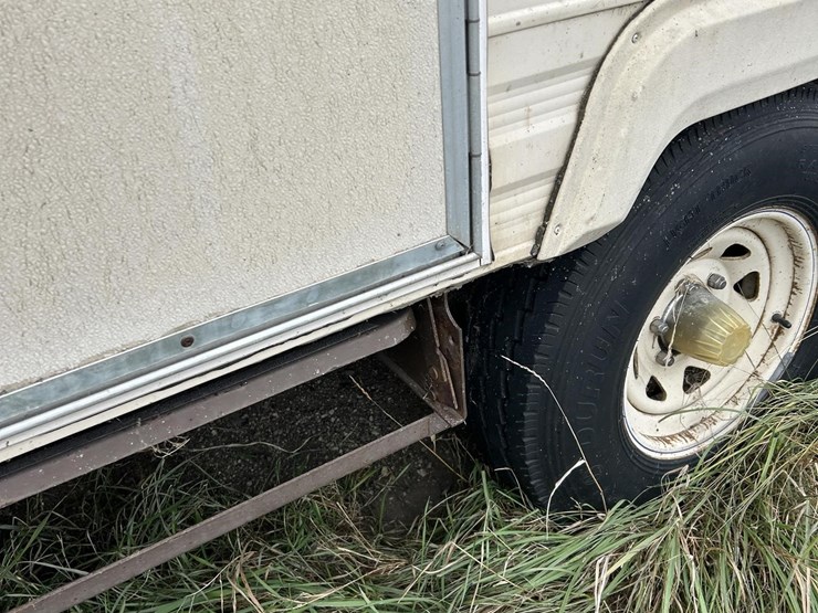 starcraft-5th-wheel-image-22