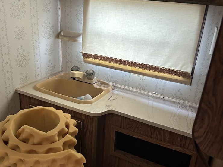 starcraft-5th-wheel-image-35