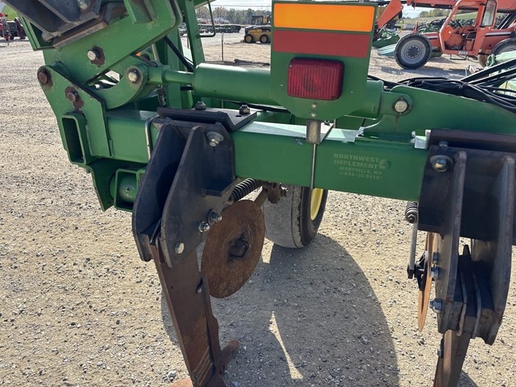 john-deere-2100-image-27