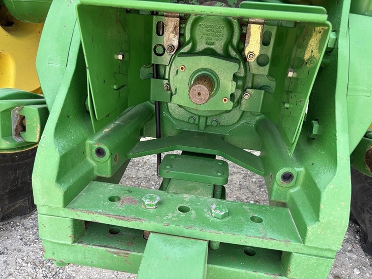 john-deere-8430-image-23