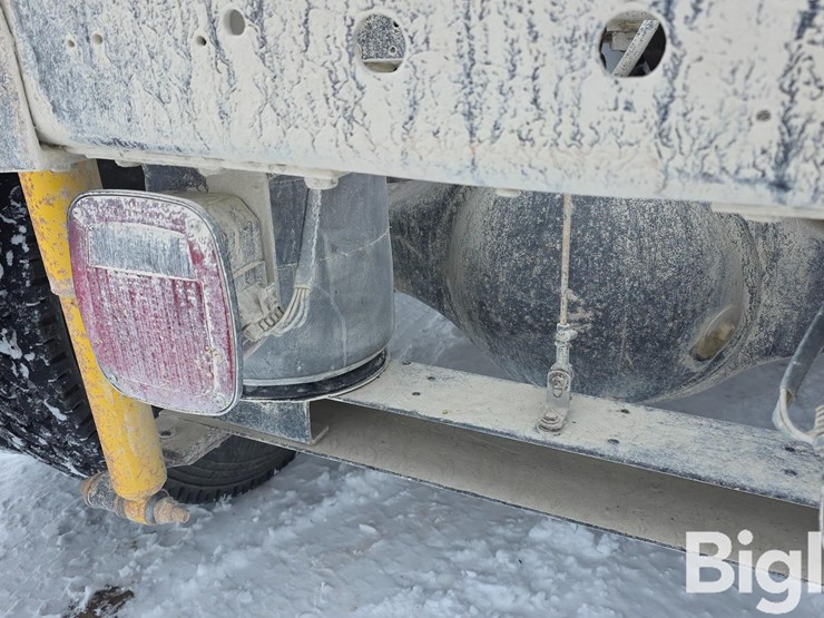 2000-international-2000-image-19