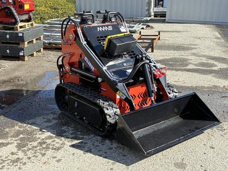 2025-mms-380r-skid-steer-track-loader-image-2