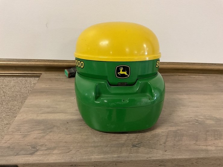 john-deere-3000-image-9