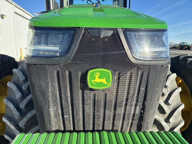 john-deere-8r-370-image-15