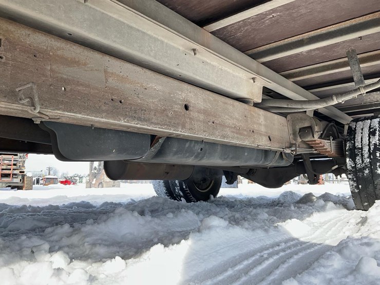 2009-chevrolet-express-3500-image-28