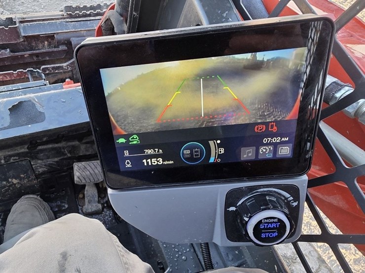 2024-kubota-sv175-3-track-skidsteer-image-12