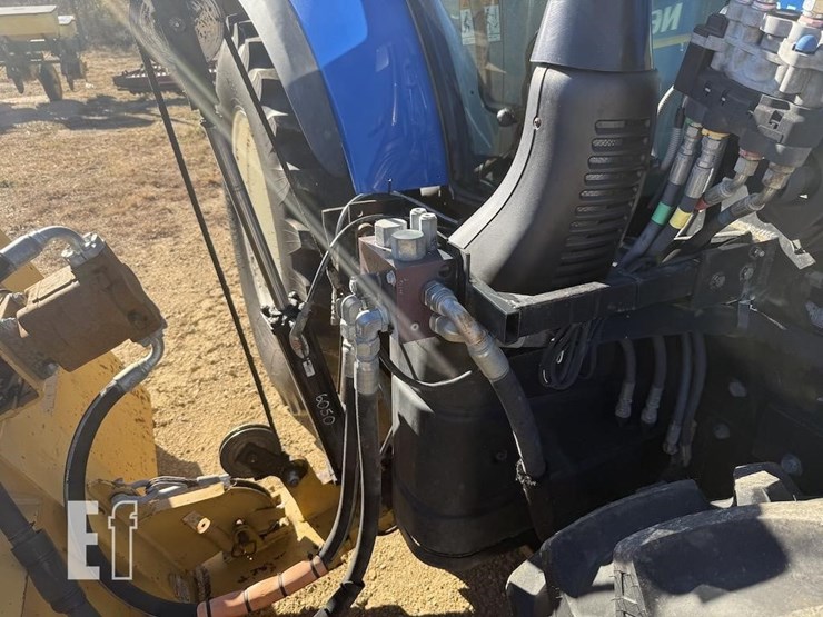 new-holland-t5.110-image-15