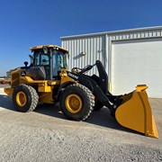 2019 DEERE 524L