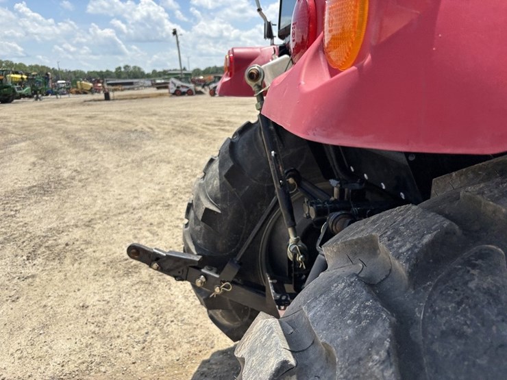 mahindra-2555-image-18