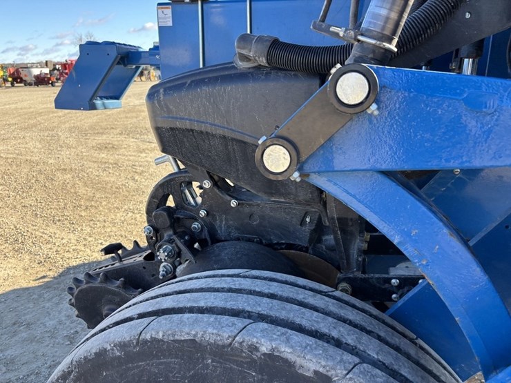 2024-kinze-5900-image-34