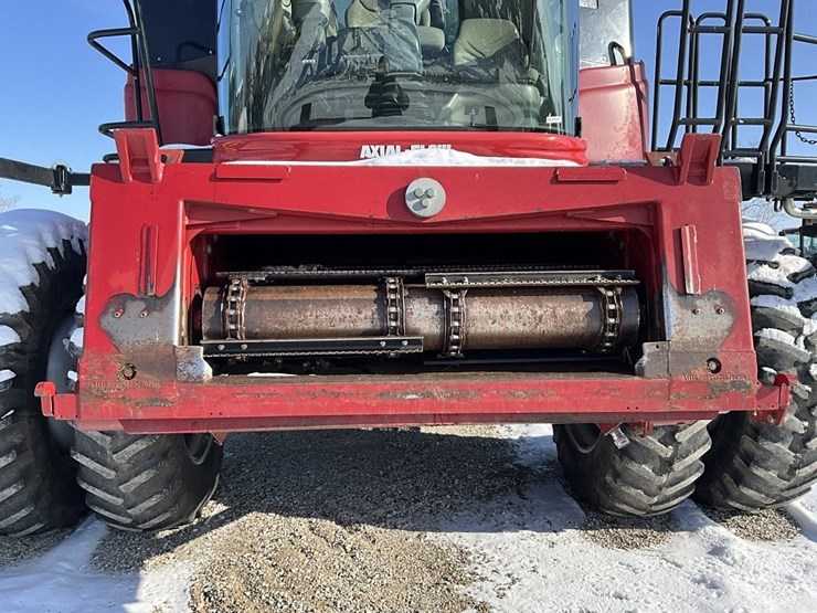 case-ih-8010-image-13