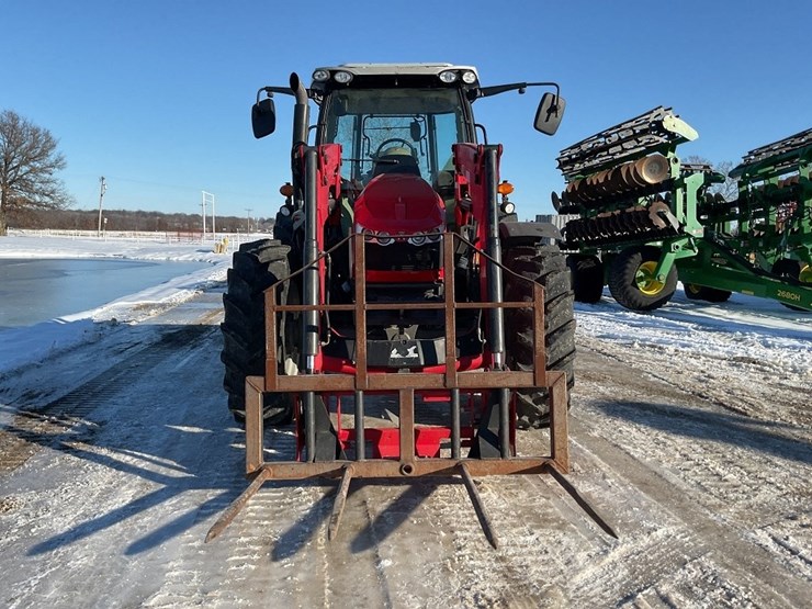 massey-ferguson-5613-image-8