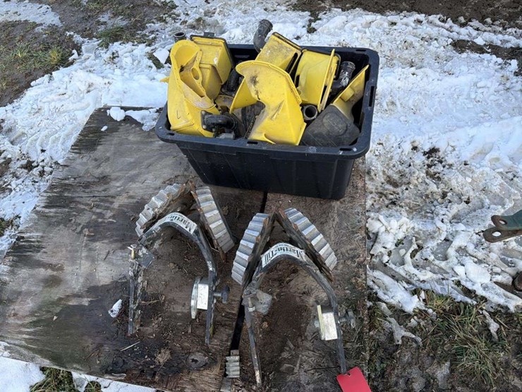 john-deere-2-image-1